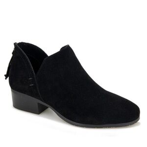 Kenneth Cole Reaction side skip Black Suede Women's Ankle Booties